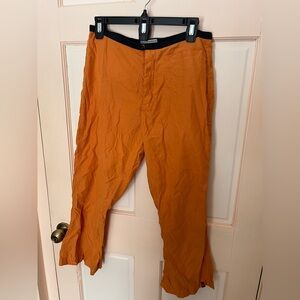 Royal Robbins Orange Capris